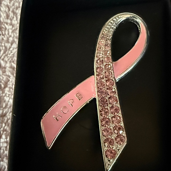 Pink Ribbon Hope Brooch - Picture 3 of 3